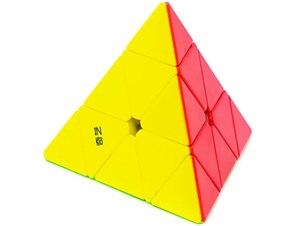 {{photo.Alt || photo.Description || 'Кубик рубика пирамида 3х3х3 Qiyi'}}